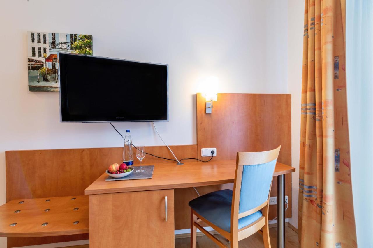Gasthaus Hotel Ostermeier Attenkirchen Εξωτερικό φωτογραφία